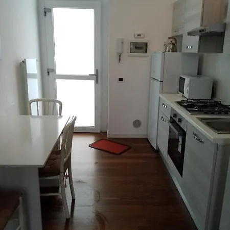 Casa Arnetta شقة غالاّراتي