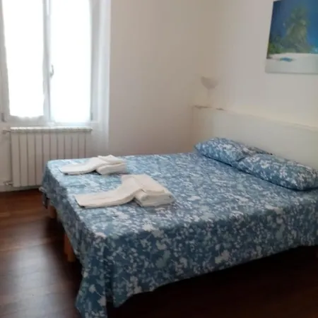 Casa Arnetta غالاّراتي
